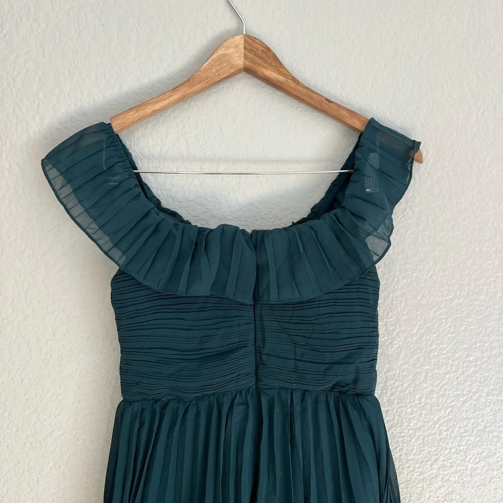 Always Remarkable Emerald Pleated Off-the-Shoulder Maxi Dress - Picture 6 of 10